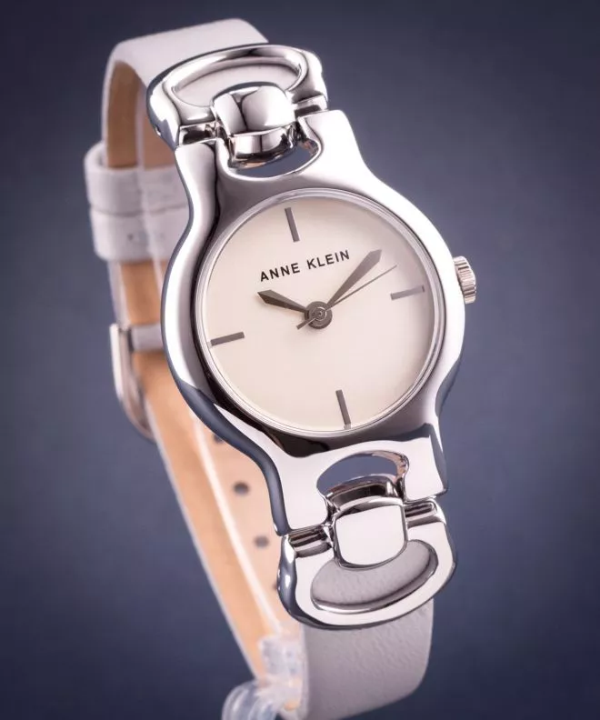 Reloj para mujeres Anne Klein Silver-Tone AK-2631SVLG