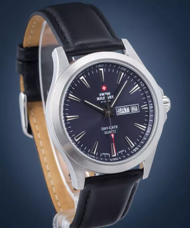 Reloj para hombres Swiss Military by Chrono Quartz Classic Day Date SMP36040.07