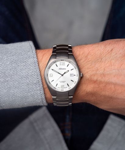 Reloj para hombres Adriatica Classic Titanium